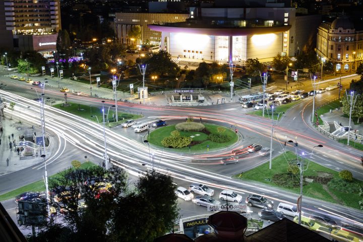 تأثیر-ترافیک-در-طراحی-روشنایی-شهری
